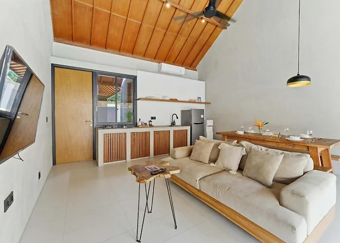 Casa Citrine Cozy 2br Pool Villa, Uluwatu Villa